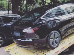 -TESLA 特斯拉(广州天环广场体验店)