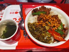 喷香辣椒炒肉饭-猪角·闽南猪脚饭(上梅林店)