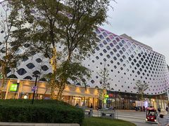 -宝龙城(杭州滨江店)