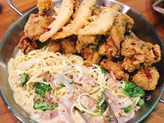 炸鸡配奶油意大利面-HOTISLAND海鸡岛·韩国料理(江南西店)