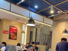 -靓虾二哥长沙地标小龙虾(五一广场店)