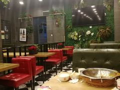 大堂-愉肴麻辣香锅(中山路店)