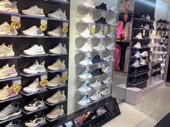 -双星名人(兴平路店)