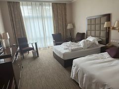 -曲江惠宾苑宾馆(大雁塔大唐不夜城店)