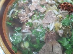 -花溪牛肉粉(八鸽岩店)
