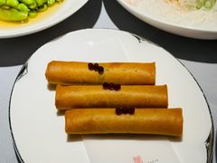 马兰头开洋春卷-屋里厢上海菜馆