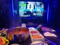-唯爱KTV聚会餐厅(仙林东城汇店)