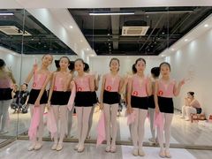 -艺熠舞蹈口才主持表演艺术中心(爱琴海校区)