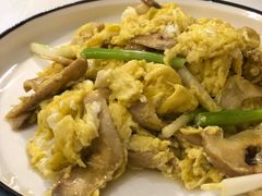 松茸炒鸡蛋-小郭私房菜·海肠捞饭店(学士街店)
