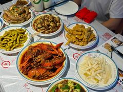 -三妹小龙虾·黄油蟹(华侨城总店)