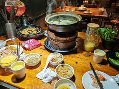-捞围鲜·港式打边炉(海阳路店)