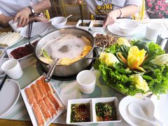 -花田煮鲜牛肉火锅(钟楼众汇店)