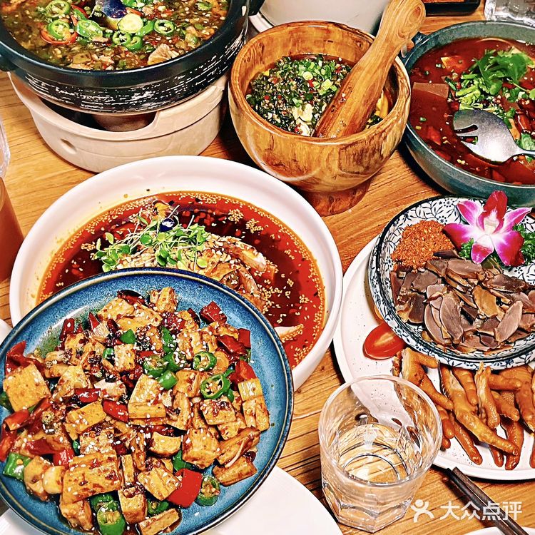 成都 这么美的地方我不允许你没来过