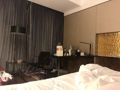 -广州天河希尔顿酒店