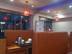 -五谷丰登·胶东海鲜·家常菜(张村店)