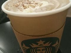 -星巴克(上海虹桥新天地二店)