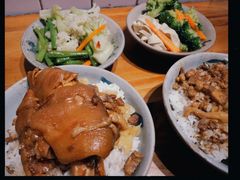 -红猪卤肉饭(大西洋美食城店)