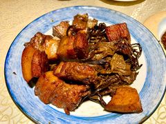 土罐煨花肉-芙蓉凰花园酒楼