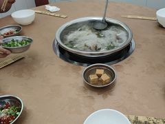 -黑竹沟新场牛肉火锅
