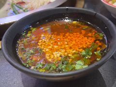 -沸炉重庆老火锅(军事博物馆店)