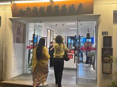 -卢福英苏绣制作中心(苏州平江历史文化街区店)
