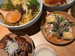 -SHAN山(前滩太古里店)