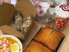虾仁牛肉老虎-和众大油条(维明路店)