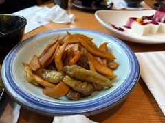-海派美食·家宴海鲜青岛菜·石锅鲽鱼头(东方城店)