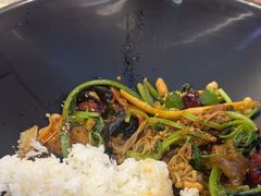 -醉人椒麻辣香锅(王府井喜悦店)