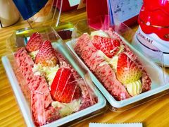 草莓魔法棒-奈雪的茶(凯德新都心店)