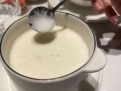 养颜杏仁蛋白-领鲜天下·焗海鲜·花胶鸡(天目里店)