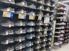 -迪卡侬(高新万达店)