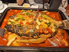 -里岛烤鱼(东港凯虹广场店)