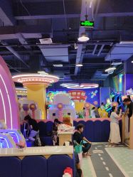 -开心巴士(世纪东方商业广场店)