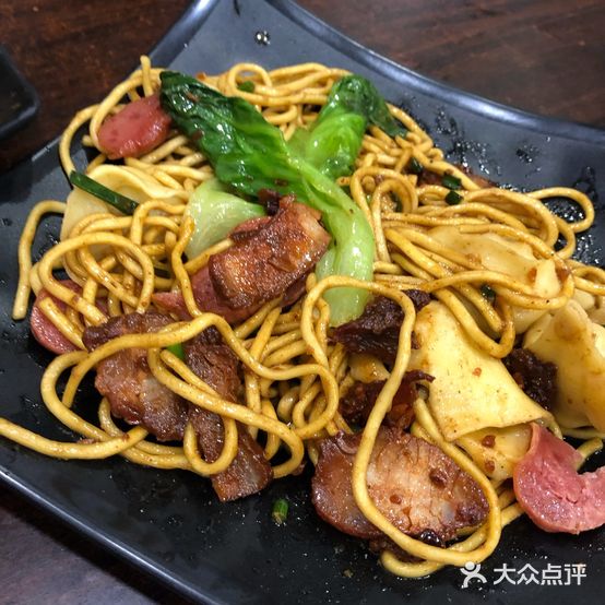 明叔捞面