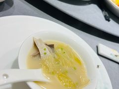 -唔哩赞·崇明私藏菜(建国西路店)