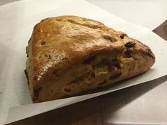 提子干黄油司康-星巴克臻选(广州沙面店)