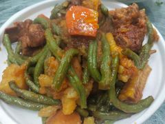 压锅大丰收-小花卷味道餐厅(开发区五彩城店)