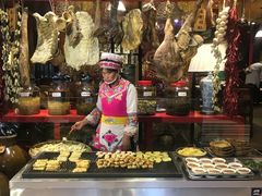 自助取餐区-醉云喃