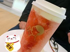 芝芝莓莓桃-喜茶(杭州滨江宝龙店)