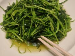 -忆江南·临江鱼馆