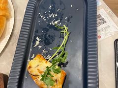 -必胜客(尹山湖歌林公园店)