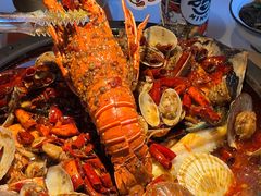 -鸣记脆皮烤鱼·海鲜烤鱼(三八广场店)