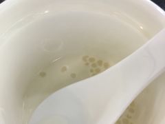 -蒙自源米线大王(白云机场店)
