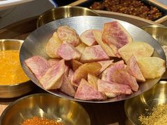 -老房老舍重庆火锅(假日城市店)