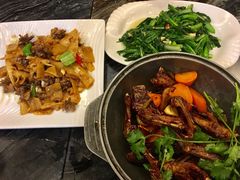 酸笋炒竹肠-美极鲜食坊(宝安南路店)