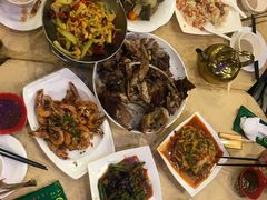 -维吾尔餐厅(宜山路店)