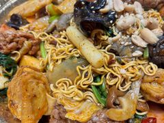 -醉人椒麻辣香锅(王府井喜悦店)