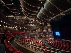 -交通银行前滩31演艺中心