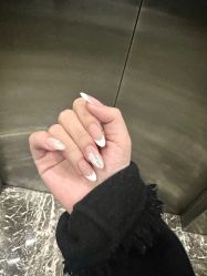 -UGIRL有个美甲